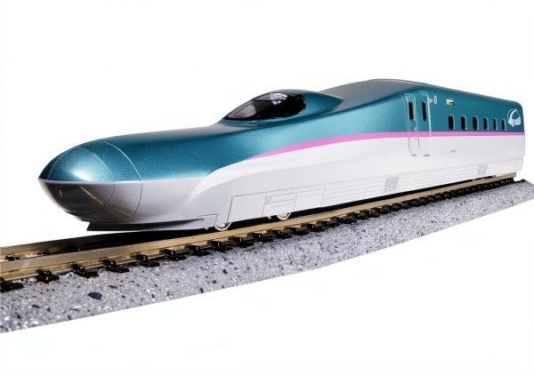 KATO Shinkansen Toy Train Set with E5 Series Car and Uni Track 12-002-0